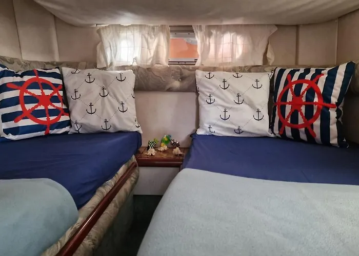 Hotel na wodzie Sea & Tasty - Boat House