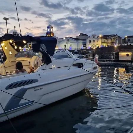 Botel Sea & Tasty - Boat House Ponta Delgada